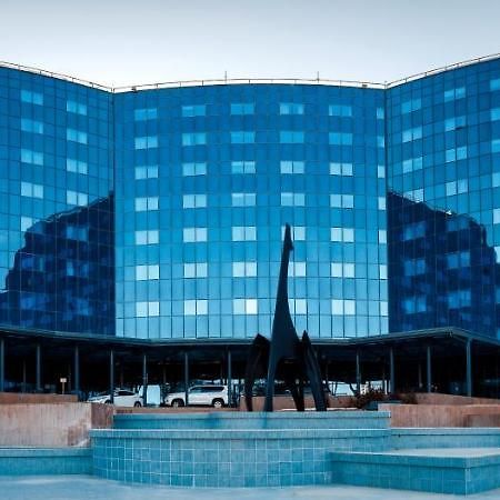 River Palace Hotel Atyraū Zewnętrze zdjęcie